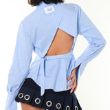 バックベルトシャツ