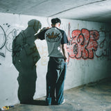 9090 X年輕歌曲King King徽標Raglan Tee