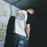 9090 X年輕歌曲King King徽標Raglan Tee