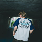 9090 X年輕歌曲King King徽標Raglan Tee