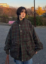 羊毛样式的军用夹克