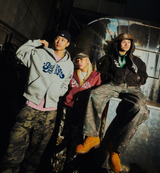 Kira logo fullzip hoodie