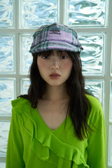 冬蛰黄色卡车的隐居CAP