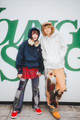 Youngersong X Tamagotchi通用徽標連帽衫