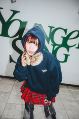 Youngersong X Tamagotchi通用徽標連帽衫