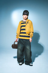 國王徽標樁縫製的拉鍊連帽衫(裁剪)