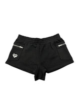 zip pocket shorts