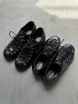 Crocodile Embossed Low-Top Shoes