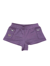 zip pocket shorts