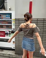 ribbon off shoulder cropped tee