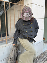 高領拿破崙大衣