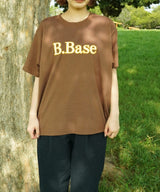 outline stitch logo tee