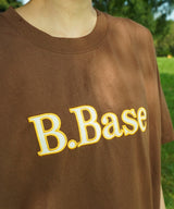 outline stitch logo tee