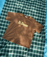 outline stitch logo tee