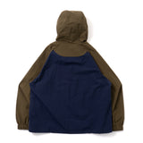 9090 × UMBRO RAGLAN ANORAK