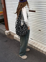 도트 패턴 숄더백