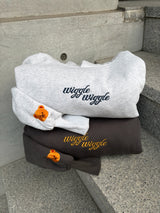 wiggle wiggle × HTH heart logo hoodie