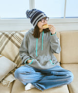 Color scheme knit hoody