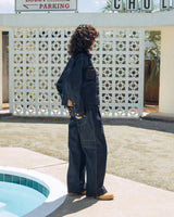 western short rigid wide tuck denim pants