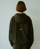 ユーティリティフーデッドジャンパー