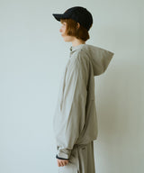 ユーティリティフーデッドジャンパー