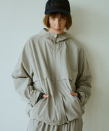 ユーティリティフーデッドジャンパー