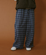 ストレートチェックパンツ