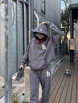 H flower logo hoodie setup