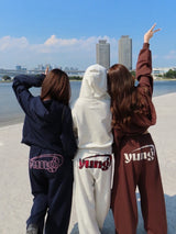 다양한 패턴의 yung 로고 집업 후디