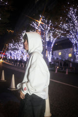 薩加拉心臟徽標連帽衫