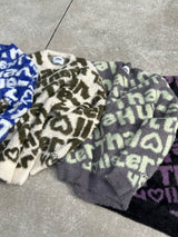 徽標蓬鬆的針織