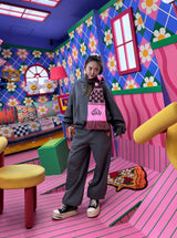 wiggle wiggle × HTH back logo sweat pants