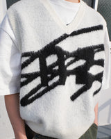 큰 로고 니트 조끼