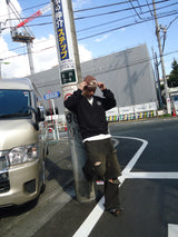 國王徽標樁縫線拉鍊連帽衫