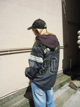 90個編號曲棍球L/S襯衫