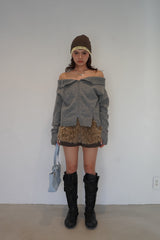 off shoulder zip knit