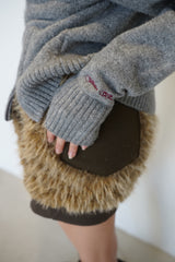 露肩拉链针织衫