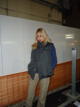 Ameba 로고 가역성 복어 조끼