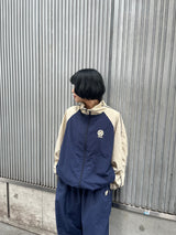 “ N”徽標技術尼龍軌道夾克