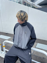 “ N”徽標技術尼龍軌道夾克