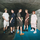 9090 x年輕歌曲通用徽標T卹