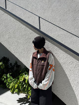 尼龍和羊毛可逆背心