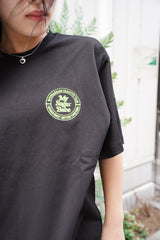 foaming circle logo tee