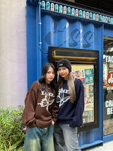 나비 로고 절름발이 니트