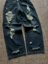 고민하는 넓은 데님 바지