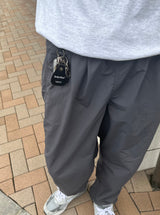 破碎的基本皮革鑰匙支架