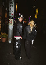 セクシーなロゴデニムジャケット