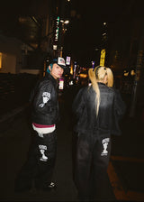 セクシーなロゴデニムジャケット