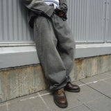 國王徽標寬tuck牛仔褲