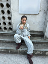 reversible check pattern zip stand